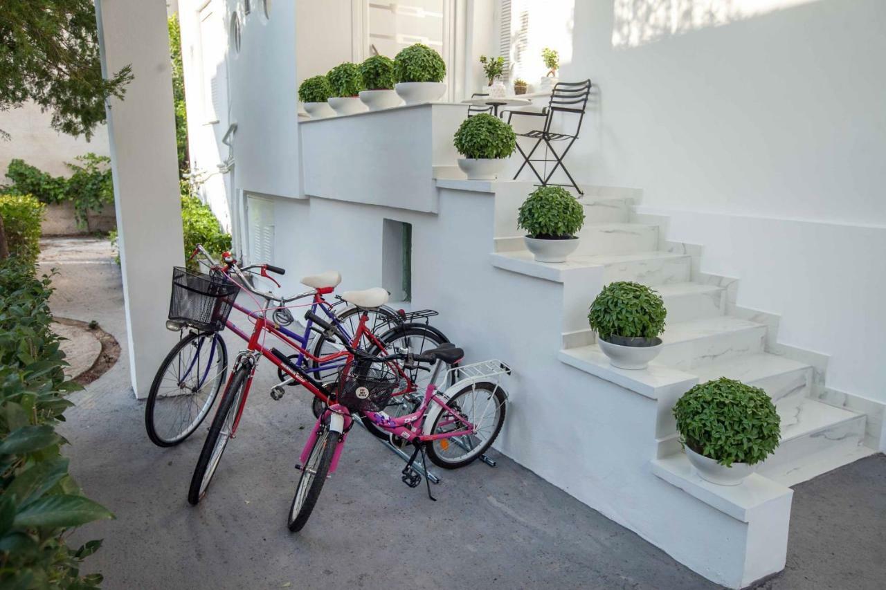 All You Need Is Nafplio Apartment Exterior photo